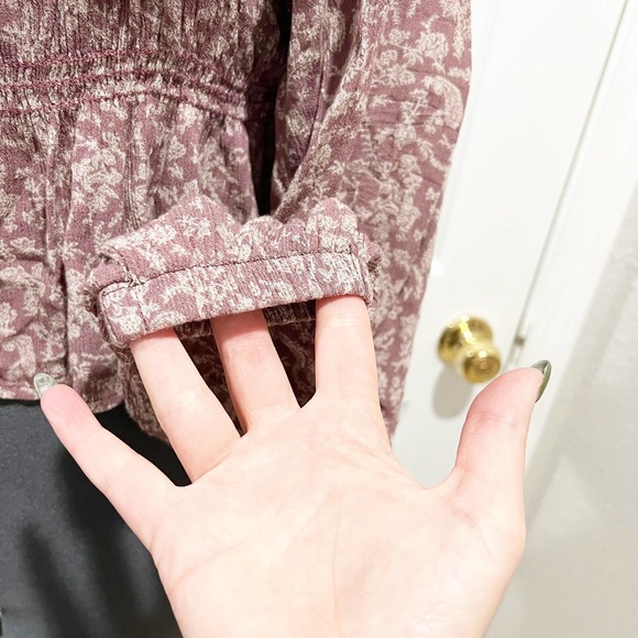 Final Touch Floral Peasant Top Large - Picture 4 of 9